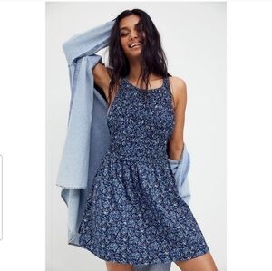 EUC FREE PEOPLE BLUE DITSY FLORAL PETUNIA MINI DRESS SIZE SMALL